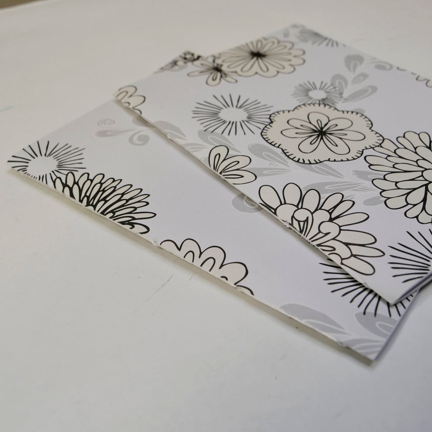 Traveler's Notebook Insert- Large - Grey and Cream Floral